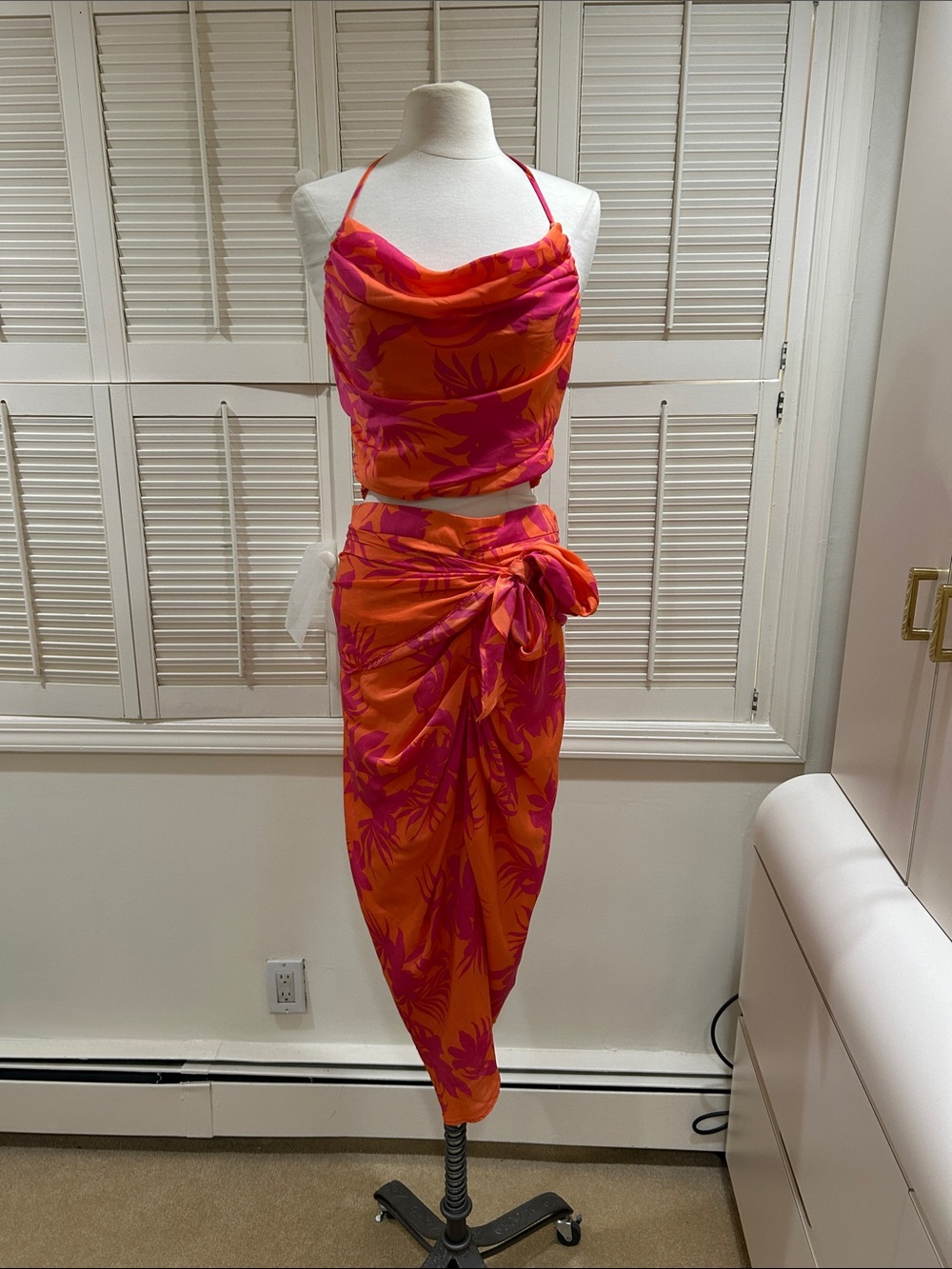 DO+BE Tropical Halter Crop Top & Sarong Set in Vibrant Orange and Fuchsia